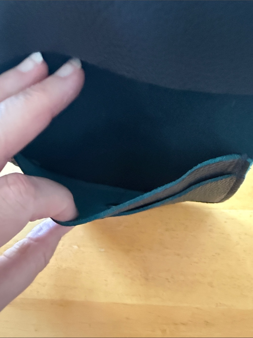 Portland Leather Pebbled Wristlet with Teal Trim - Picture 3 of 4